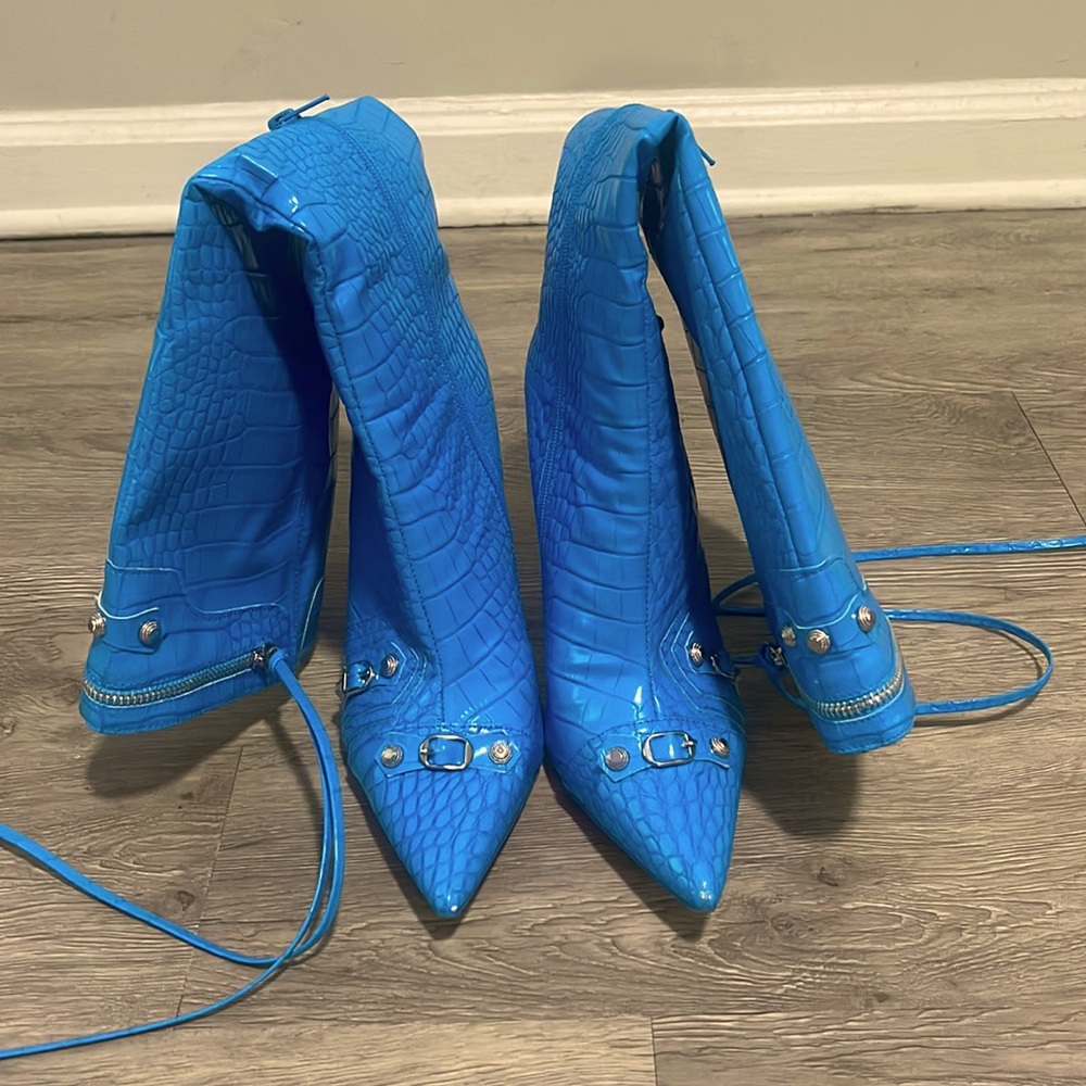 Blue public desire boots